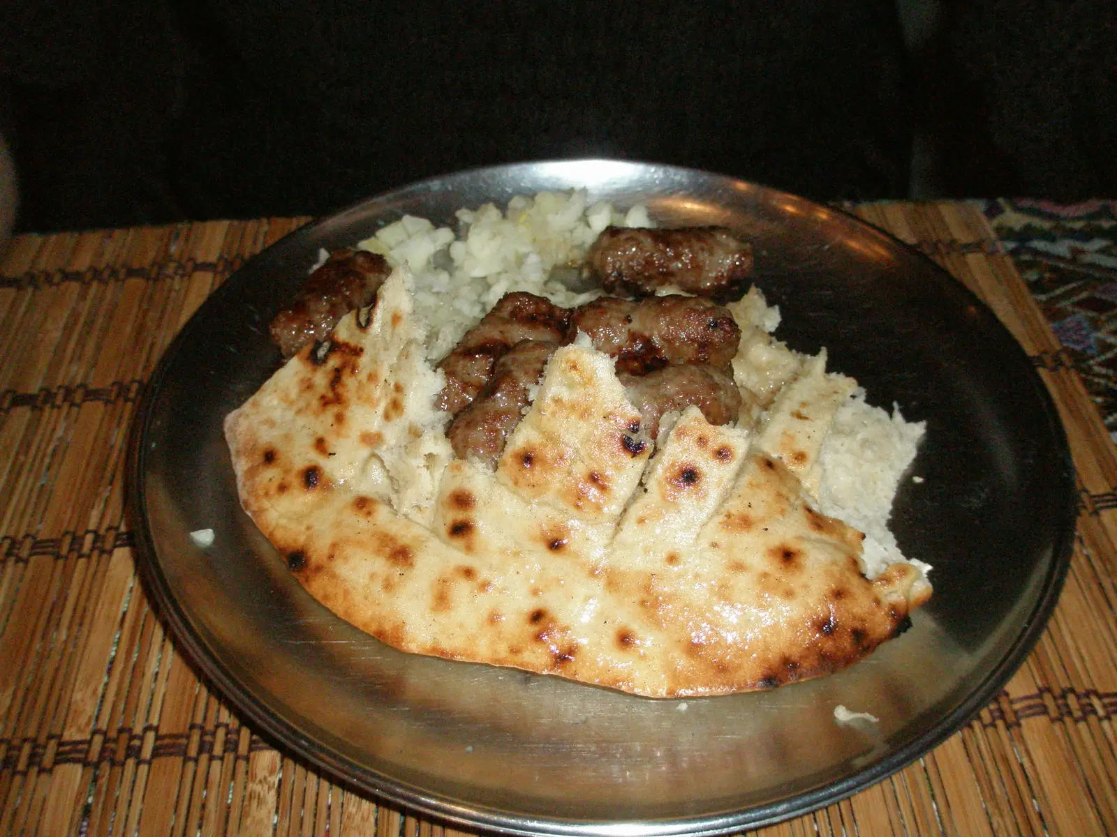 Ćevapi in somun