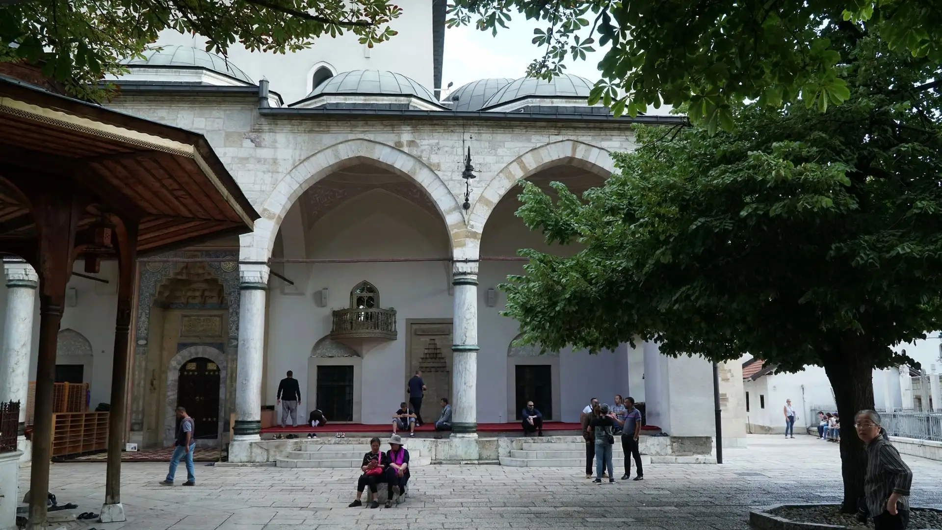 The courtyard of the Gazi Husrev-beg Mosque, Sarajevo